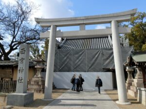 西宮神社赤門の修復