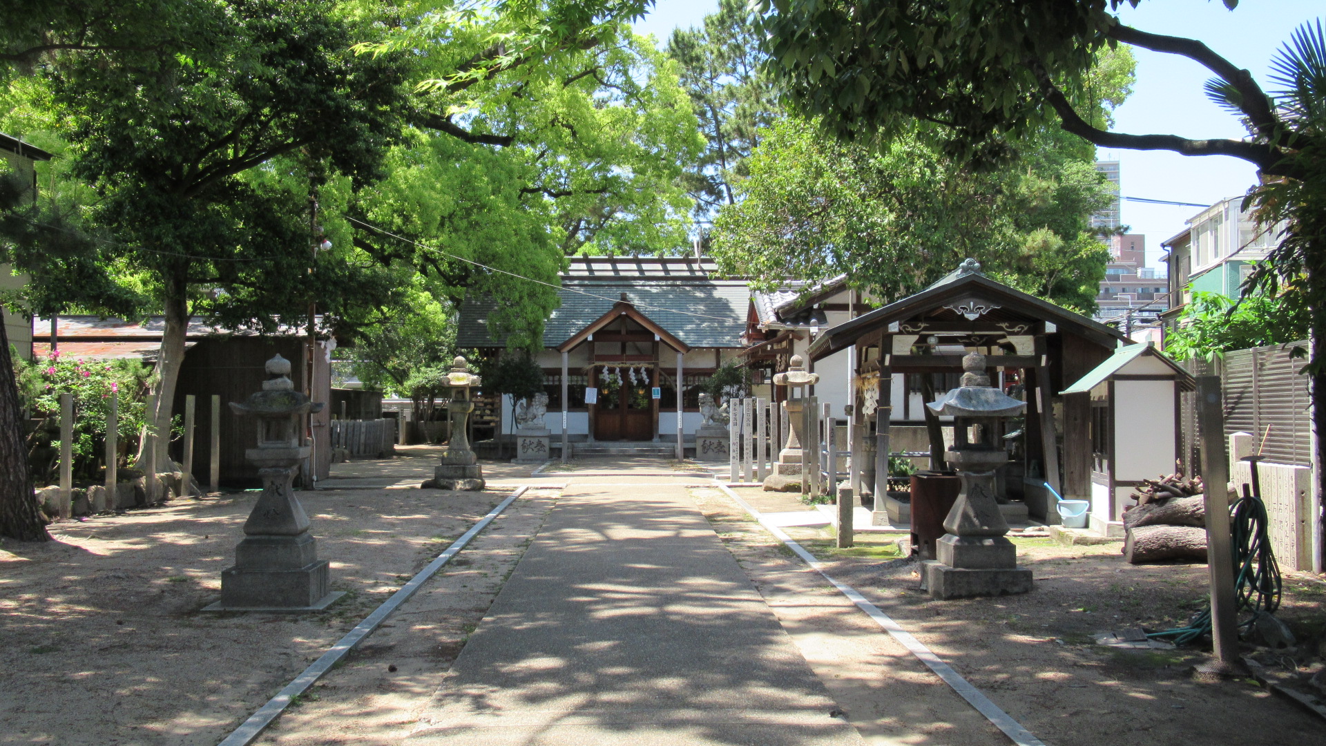 津門神社