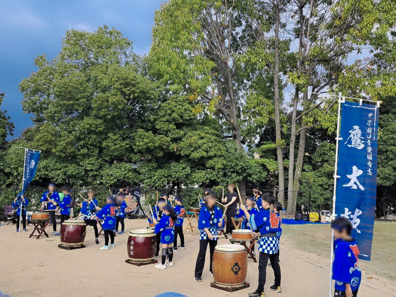 上甲子園小和太鼓教室「鷹太鼓」の演奏