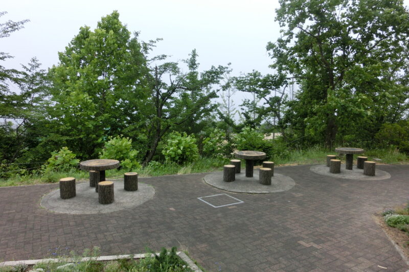 西宮北高校中庭